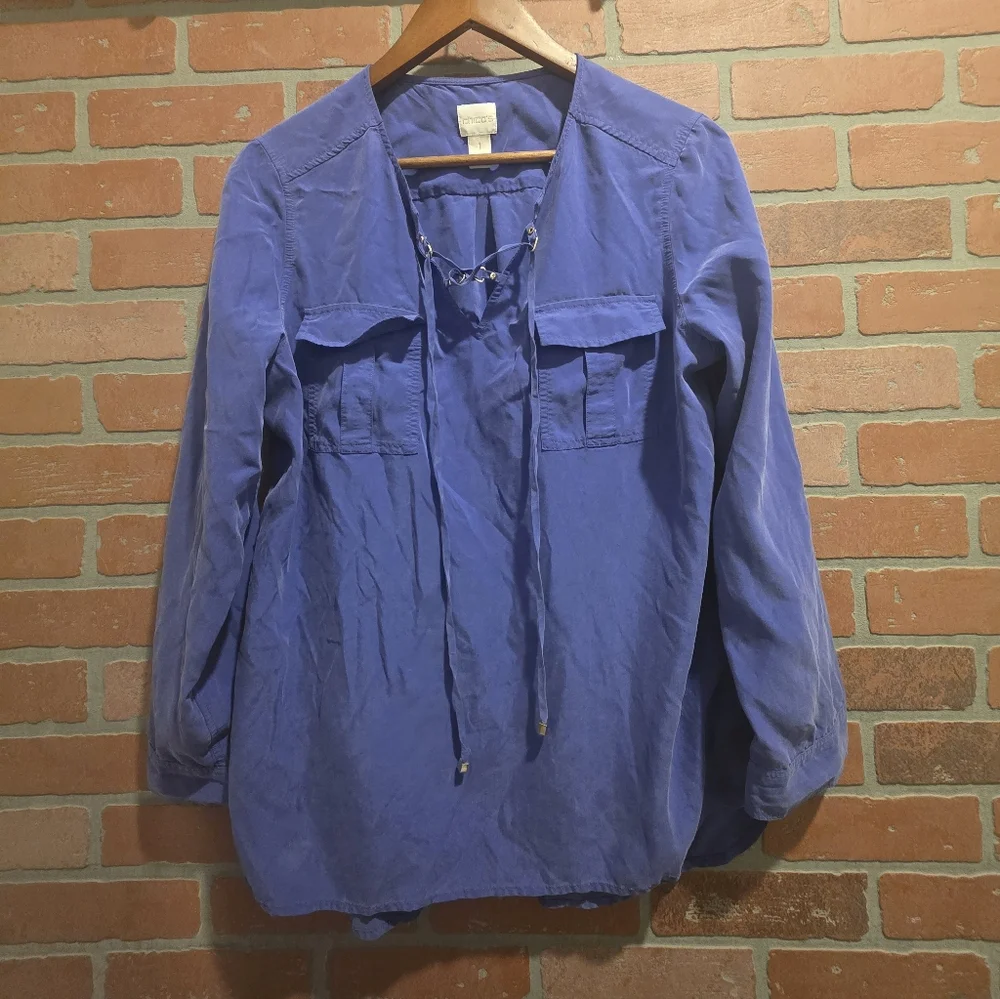 Chico's Purple Shirt‎ Size 1.            Sku 17